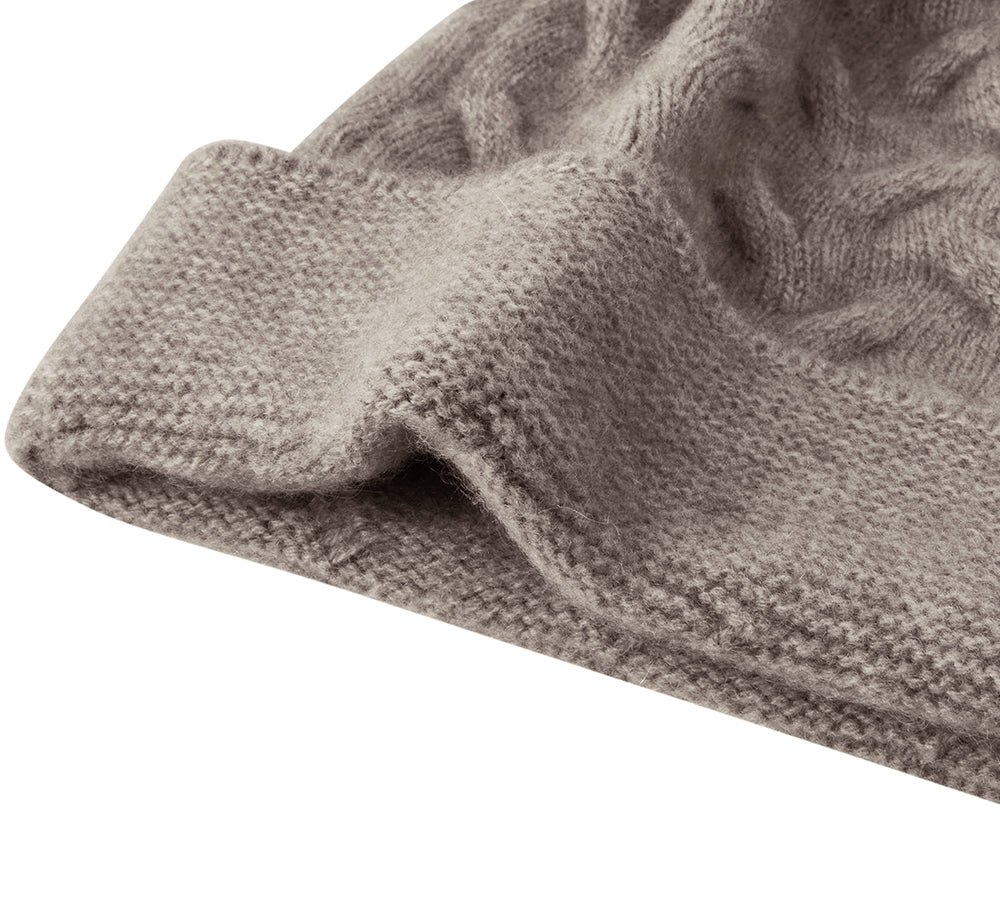Taffie Beanie URBAN UGG