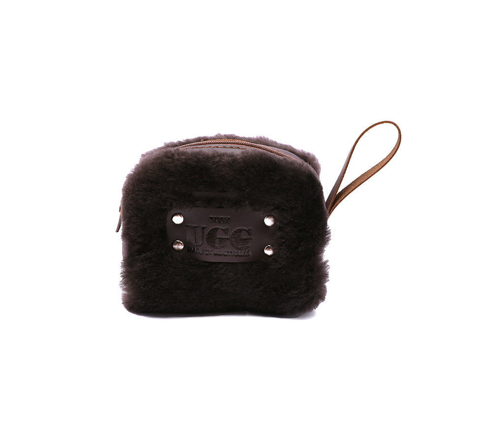 Women Sheepskin Wool Fluffy Small Zip Camera Pouch - UGG EXPRESS