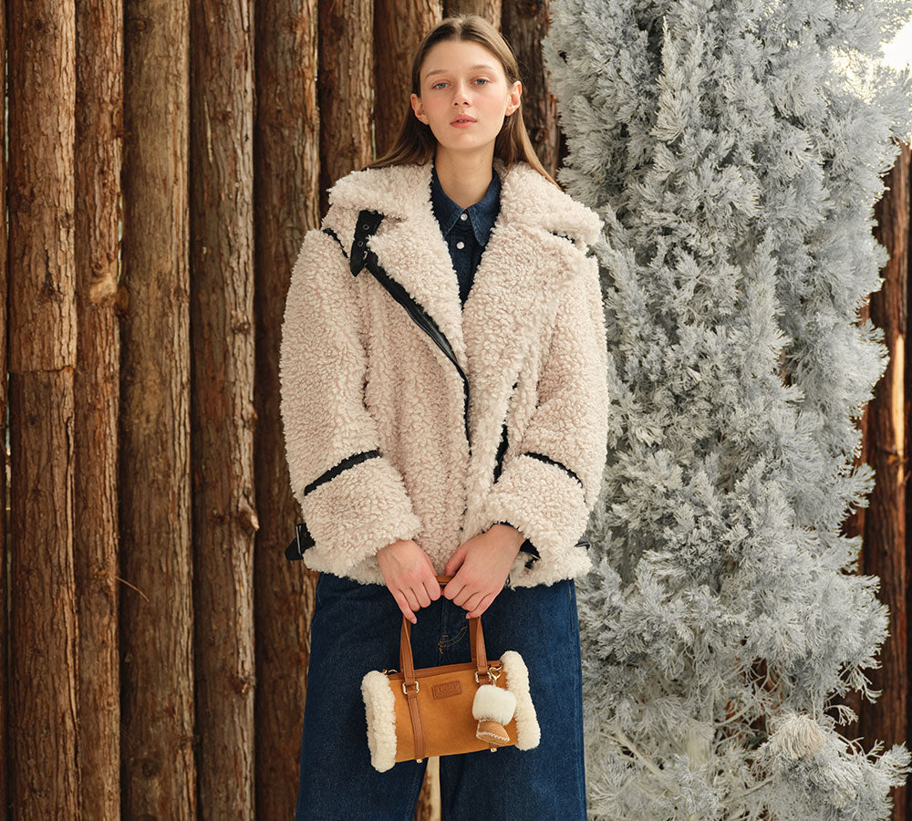 AUSTRALIAN SHEPHERDยฎ Women Hand Carry Adjustable Strap Over Shoulder Zip Quiana Bag UGG AUSTRALIAN SHEPHERD