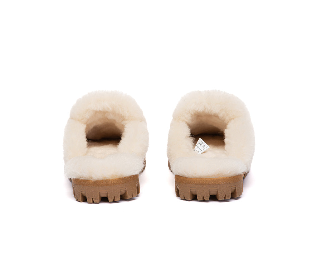 Layna UGG AUSTRALIAN SHEPHERD