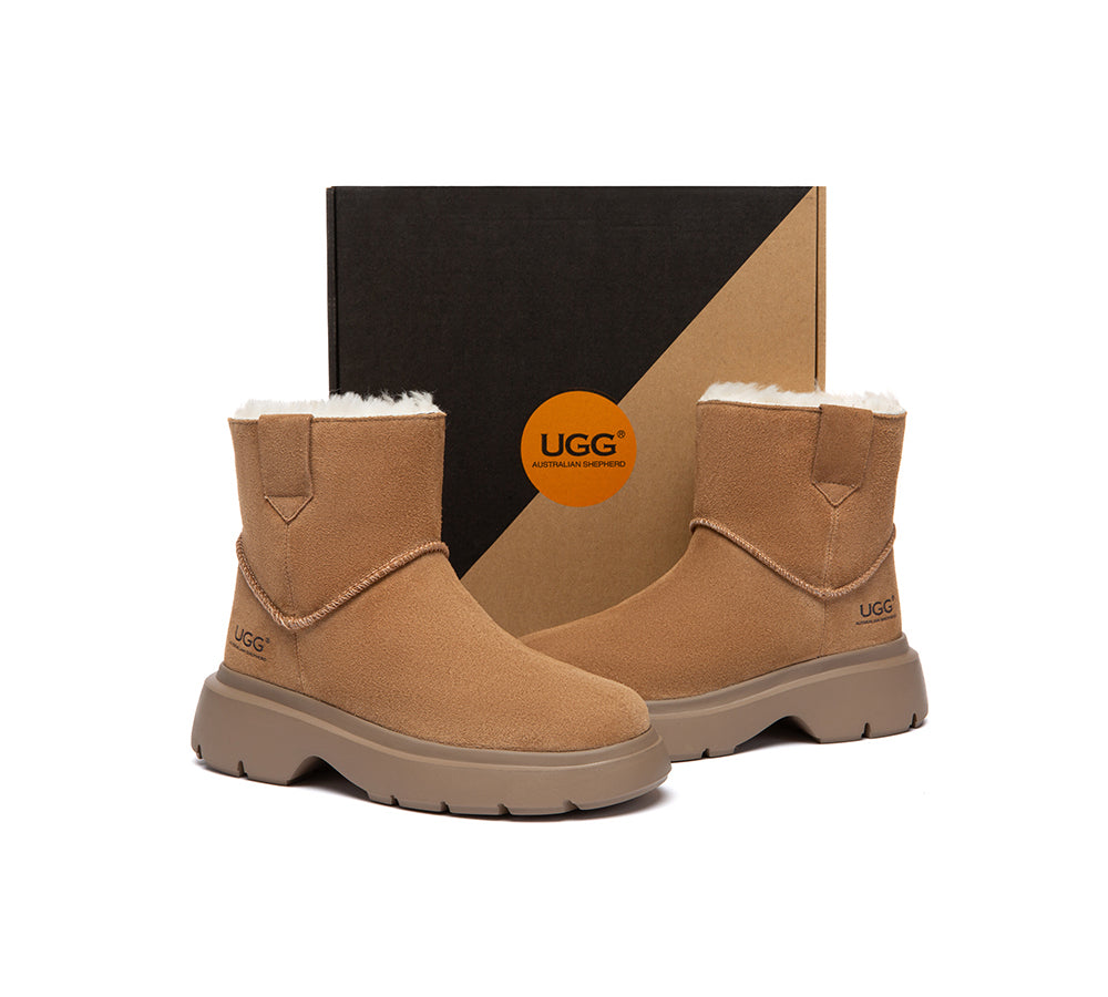 Nyra UGG AUSTRALIAN SHEPHERD