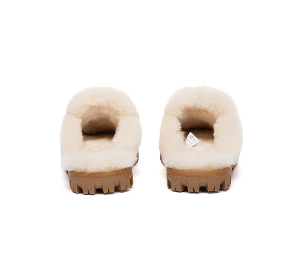 Layna UGG AUSTRALIAN SHEPHERD